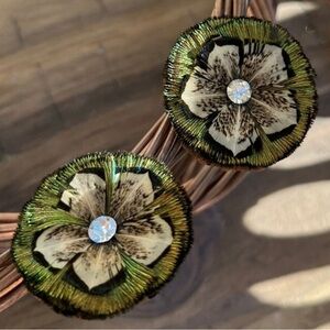 1940s Real Feathers Clip-on Earrings